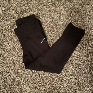 Athleta cropped leggings